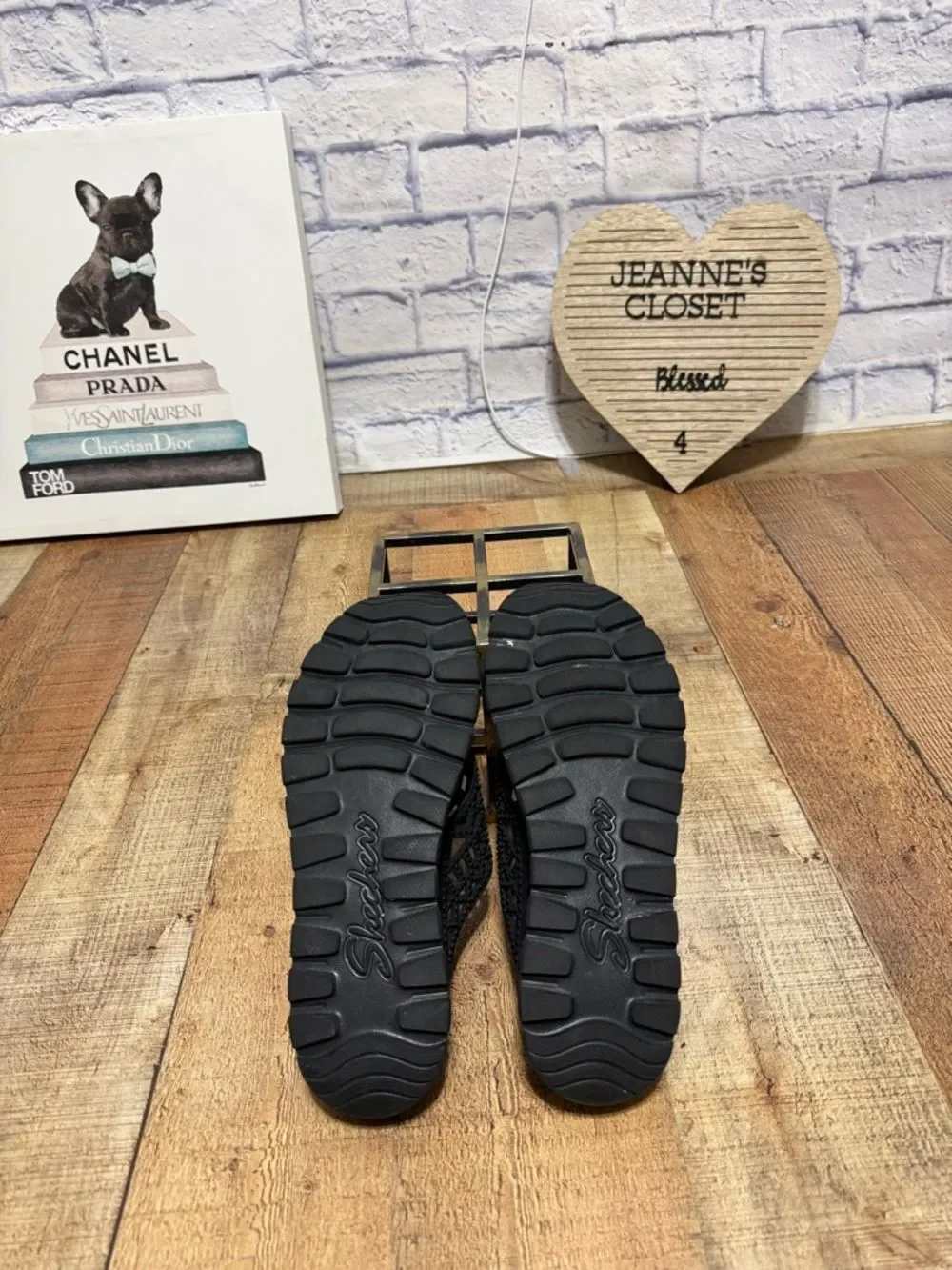 Skechers women foamies